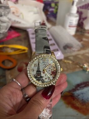 Gold Crystal Eiffel Tower Accent Women's Watch - Gray Strap